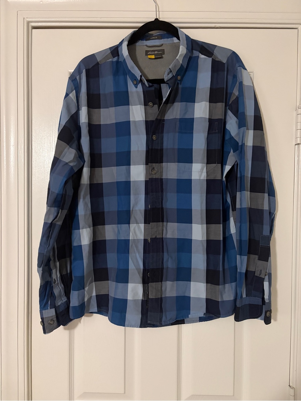 Men's Blue Plaid Eddie Bauer Button-Down Shirt